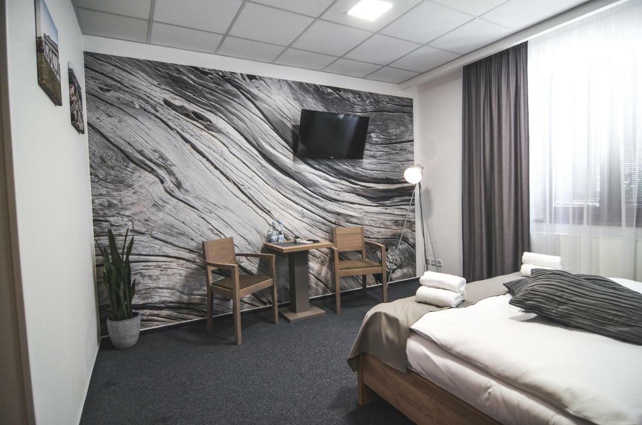 Penzion Pod Radnici Hustopeče Exterior foto